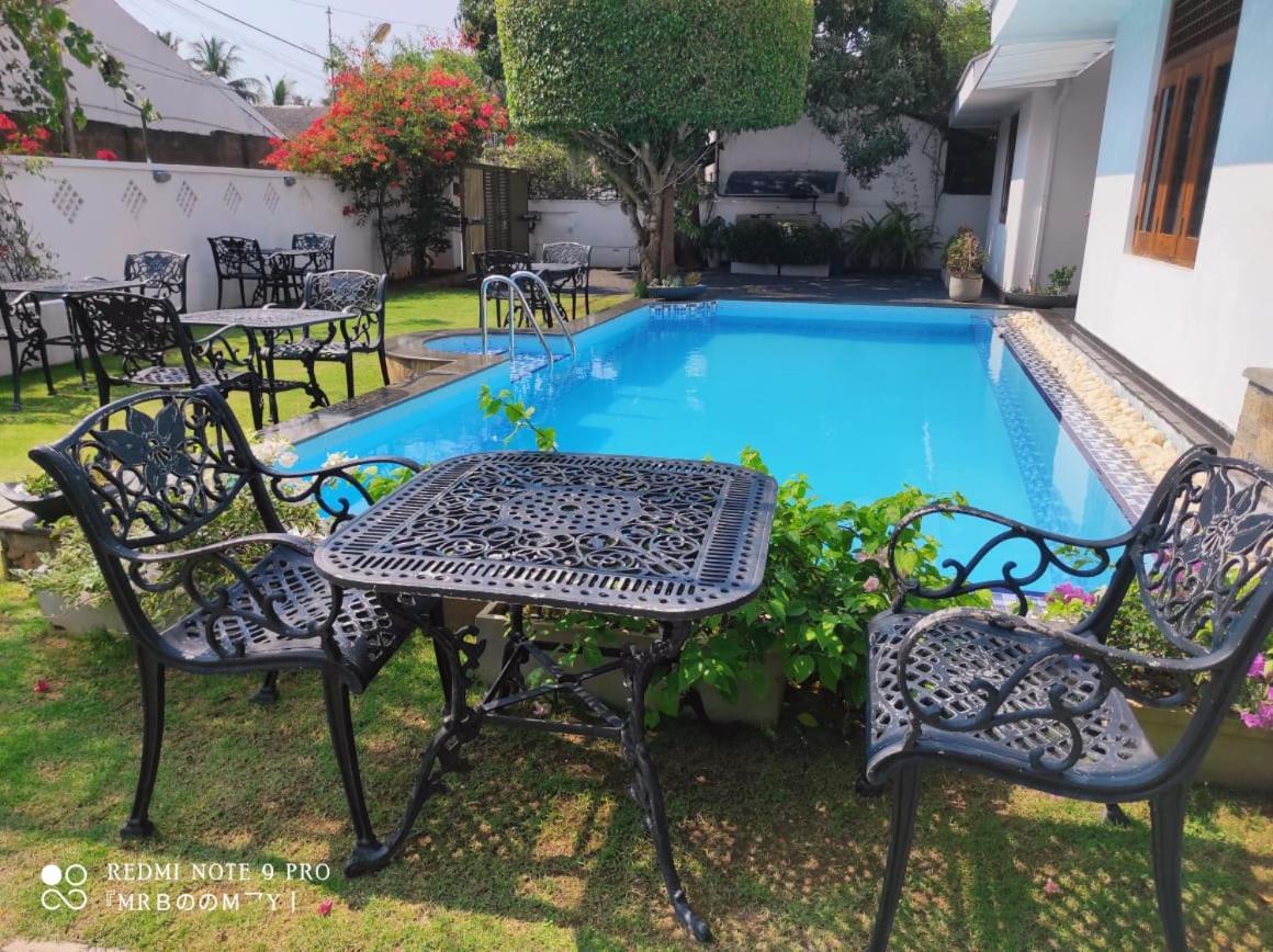 Suriya Arana Bed & Breakfast Negombo Eksteriør bilde