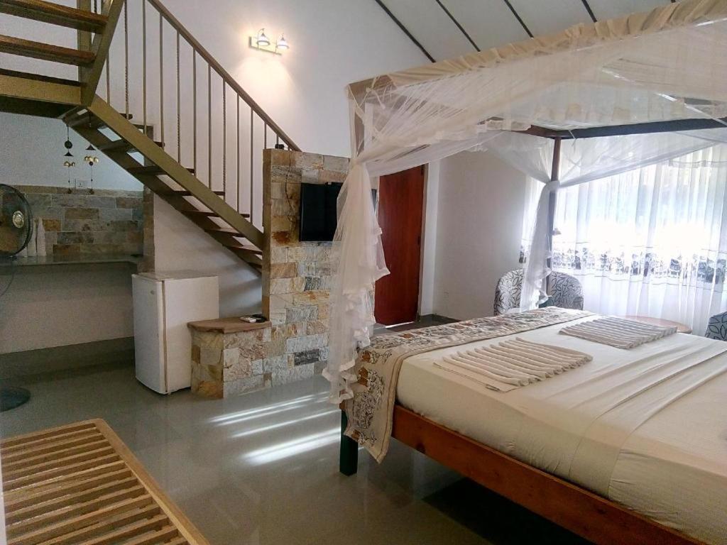Suriya Arana Bed & Breakfast Negombo Eksteriør bilde