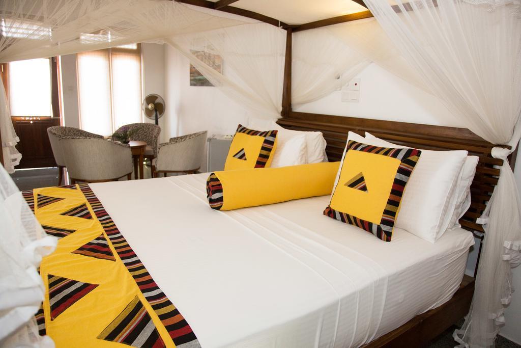 Suriya Arana Bed & Breakfast Negombo Eksteriør bilde