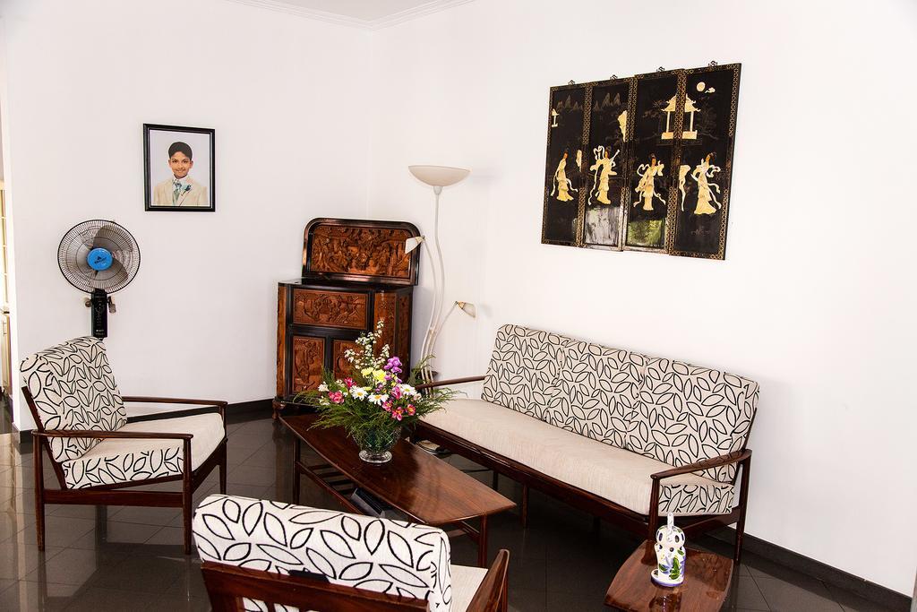 Suriya Arana Bed & Breakfast Negombo Eksteriør bilde