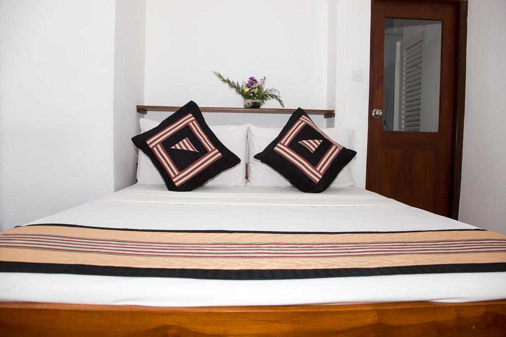 Suriya Arana Bed & Breakfast Negombo Eksteriør bilde