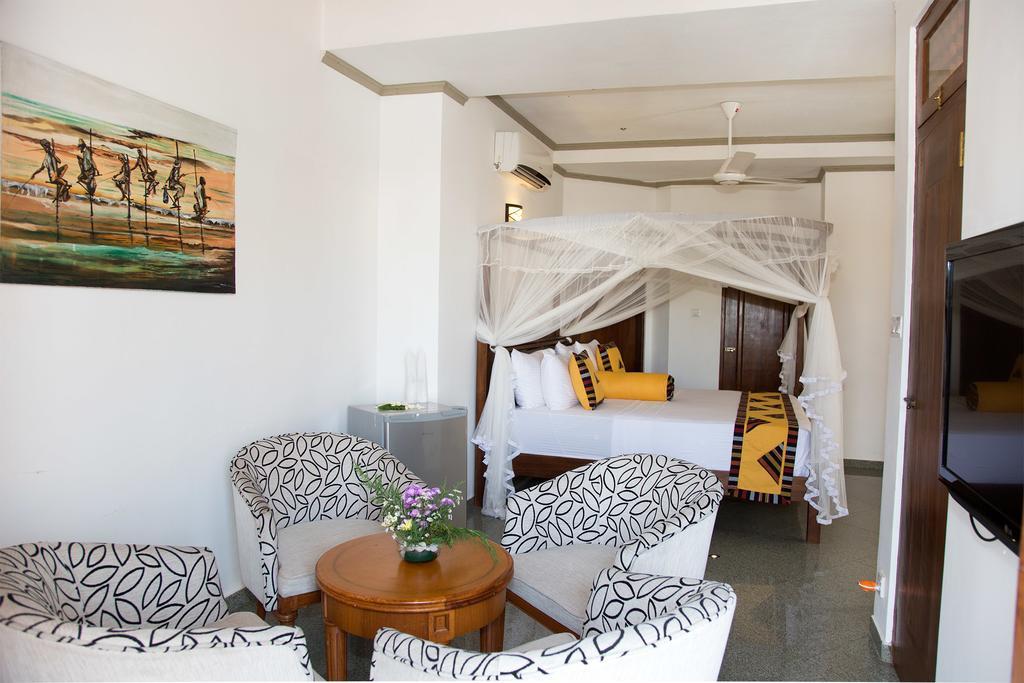 Suriya Arana Bed & Breakfast Negombo Eksteriør bilde