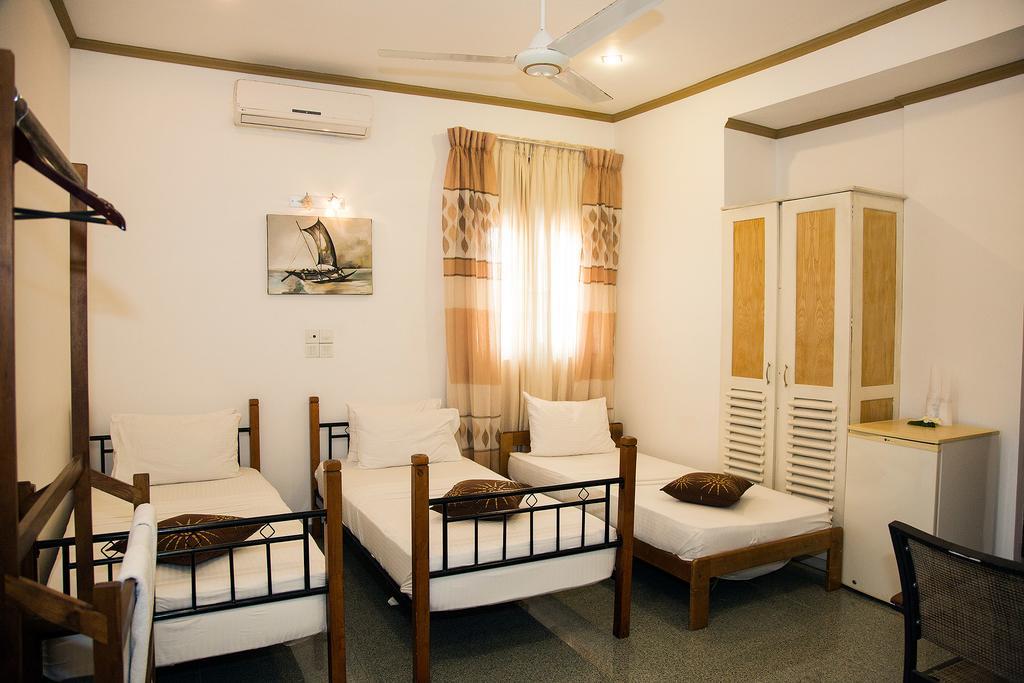 Suriya Arana Bed & Breakfast Negombo Eksteriør bilde