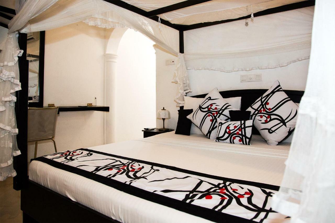 Suriya Arana Bed & Breakfast Negombo Eksteriør bilde